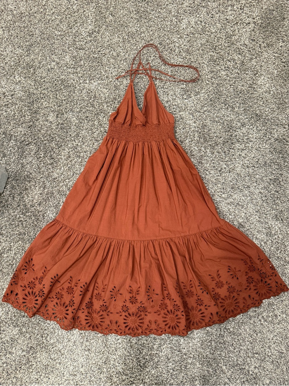 Treasure & Bond Rust Cotton Eyelet Maxi Dress Women’s Medium Boho Halter Smocked